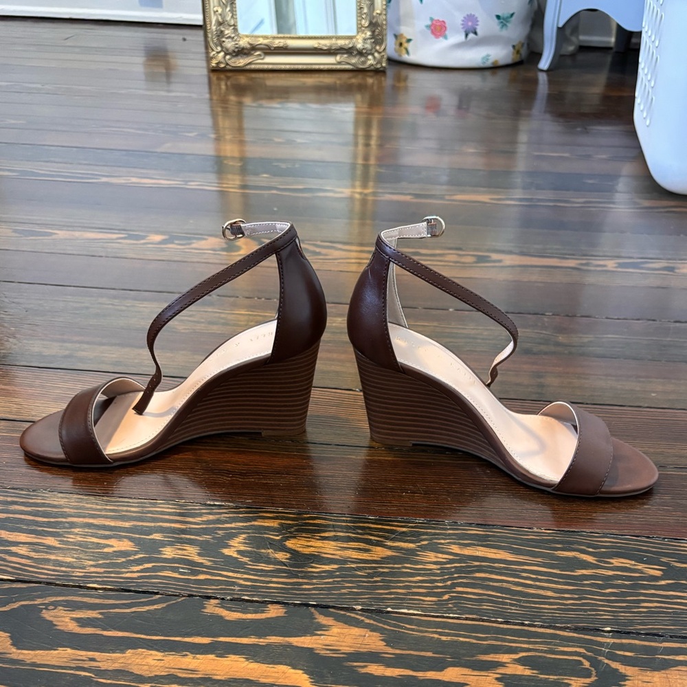 Kelly & Katie Brown Wedge Sandals - Picture 2 of 6